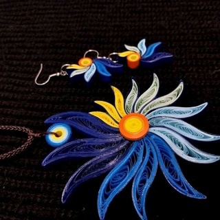Bộ vòng giấy và khuyên tai giấy quilling nghệ thuật hình hoa cúc cánh nhọn