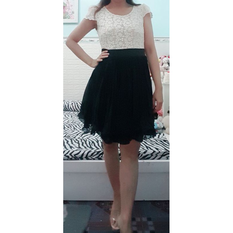 Thanh lý đầm đẹp giá rẻ size S