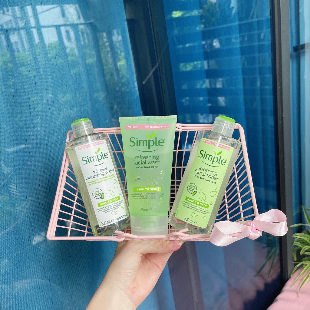 Combo Simple Tẩy Trang 200ml + Sữa Rửa Mặt 150ml + Nước Hoa Hồng 200ml Chính Hãng