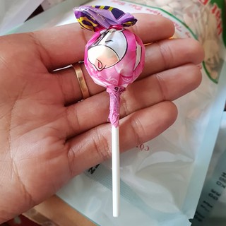 Cây kẹo mút Milkita sữa