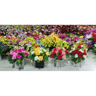 Chậu hoa hồng nhí lụa để bàn (giá đã gồm cả hoa & chậu) - Hoa giả trang trí