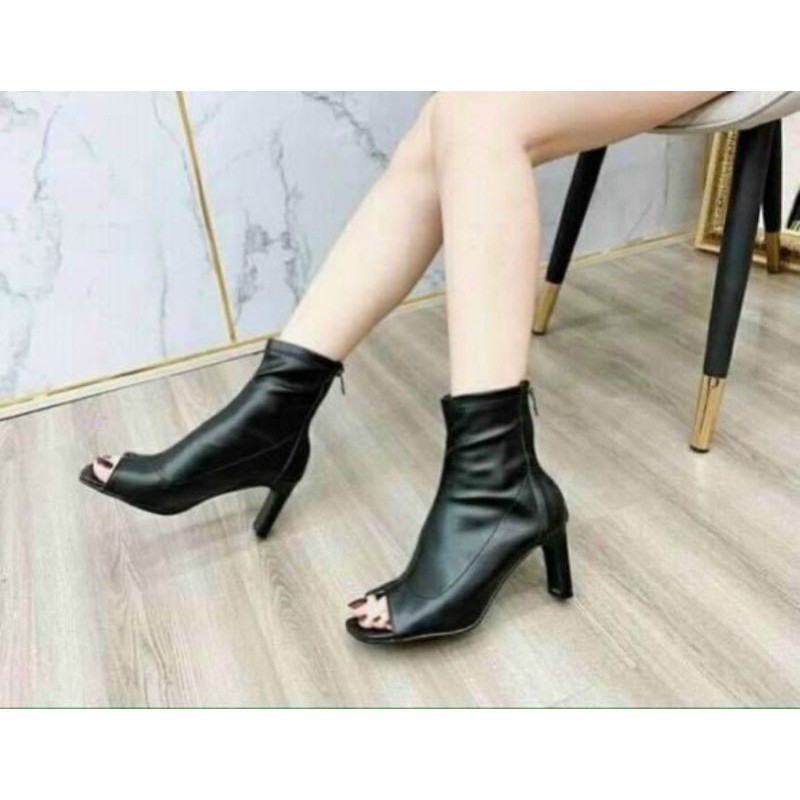 BOOT NỮ XỎ NGÓN GÓT DẸP 7P KÈM ẢNH THẬT