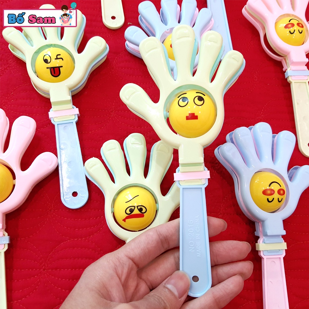 Xúc xắc cho bé đồ chơi lục lạc hình bàn tay ngộ nghĩnh dễ thương Shop Bố Sam