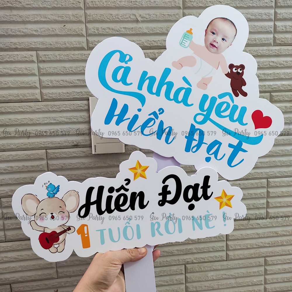 Hashtag Cầm Tay Chụp Ảnh Thôi Nôi Sinh Nhật