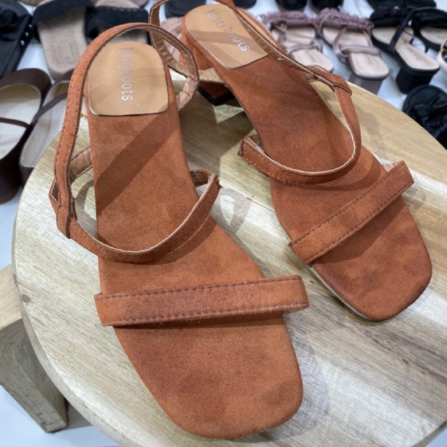 Sandal đan dây 2 kiểu