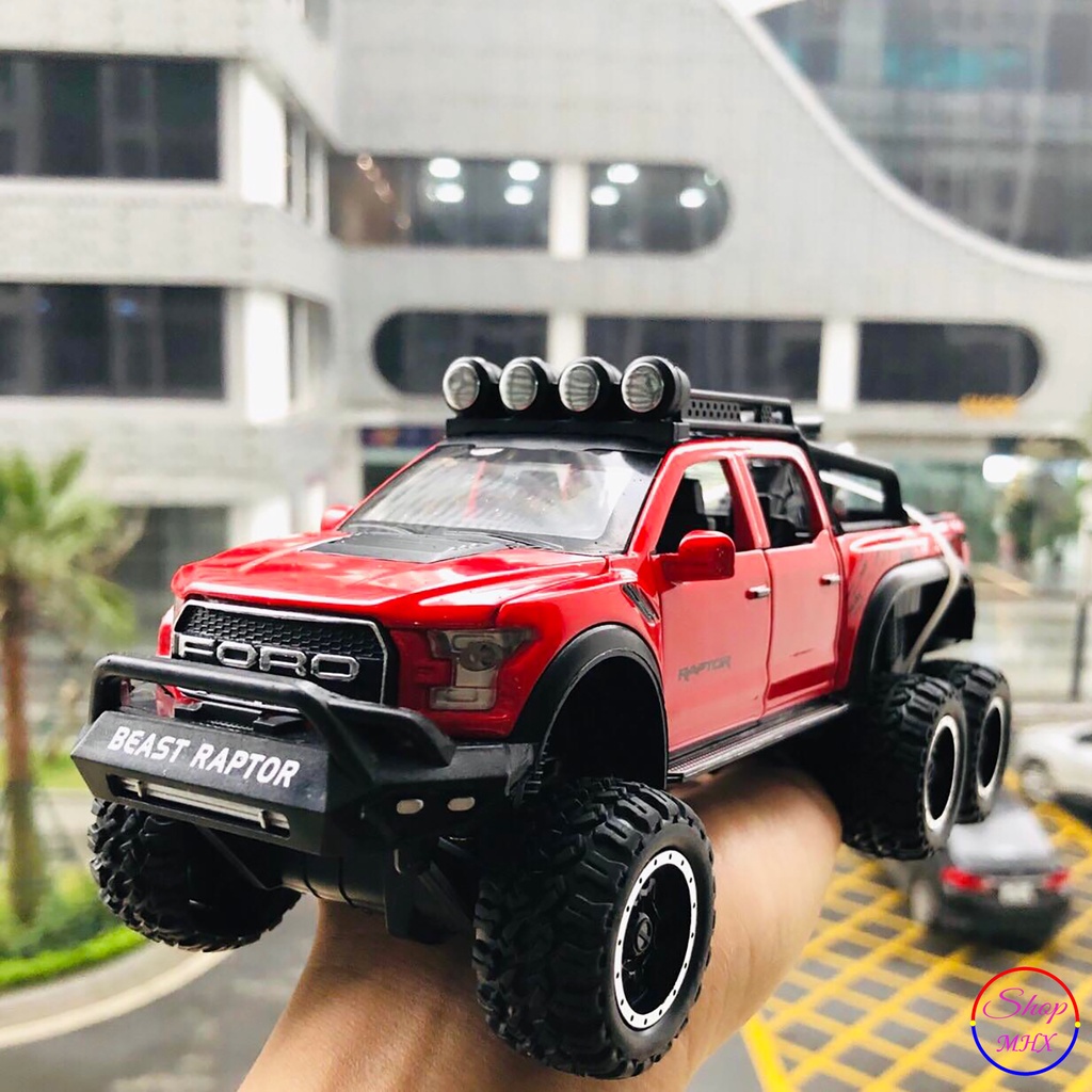 Xe mô hình sắt Ford Raptor Offroad Beast 6x6 TẶNG KÈM BIỂN SỐ tỉ lệ 1:28 hãng Chezhi 3 màu