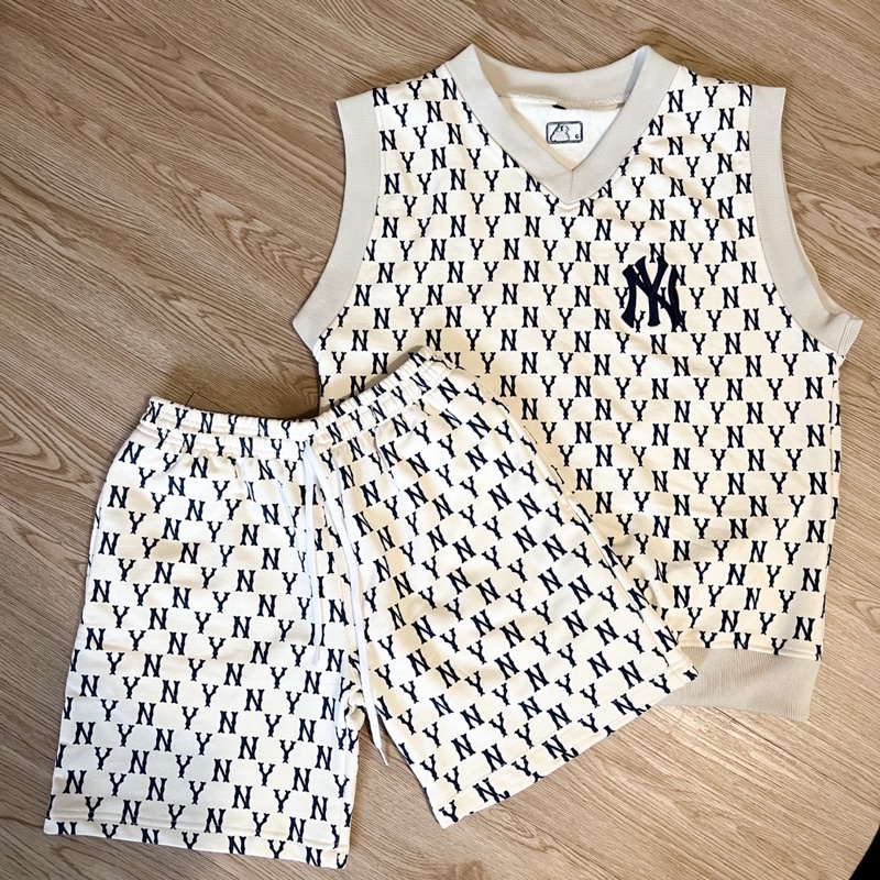 Áo Gile NY vải chân cua dày mịn màu ĐEN/KEM 🎶/Nam nữ unisex/FREESHIP 99K ❤️