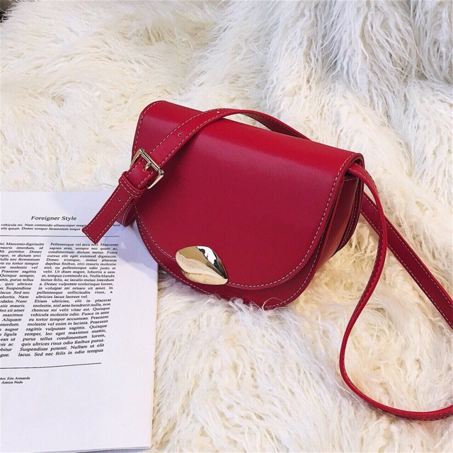 Túi đeo chéo size 20cm