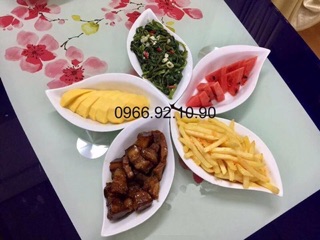 Bộ đĩa đựng thức ăn