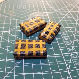 Mô hình gói hàng tỉ lệ 1/18, 1/24