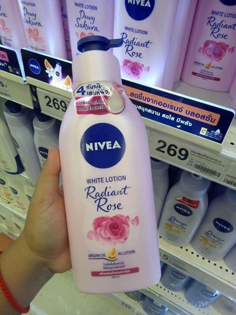 Dưỡng thể nước hoa Nivea Radiant Rose nội địa Thái chai lớn