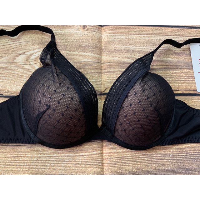 Áo lót Triumph Simply Fashion Vogue WHU