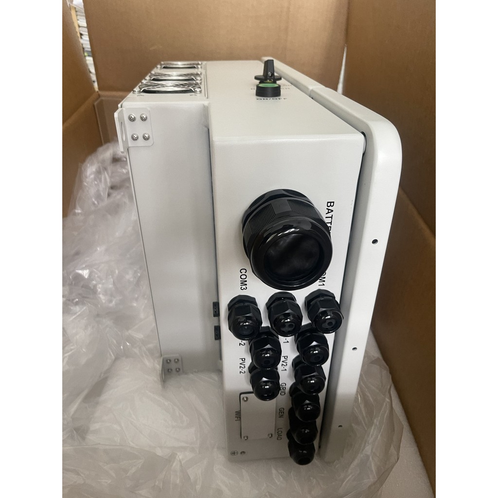 BIẾN TẦN HÒA LƯỚI LƯU TRỮ DEYE 8KW 1 pha, INVERTER HYBRID DEYE 8KW Model: SUN-8K-SG05LP1-EU