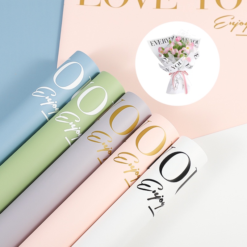 Cuộn Giấy 55*55cm Họa Tiết Hoa Lãng Mạn Dùng Để Gói Quà