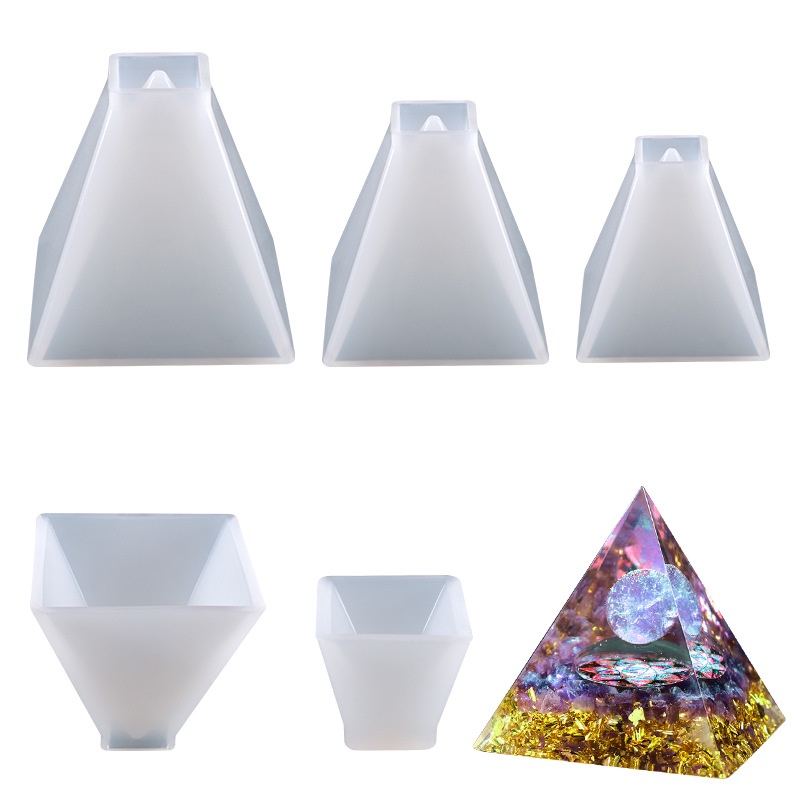 Khuôn silicone làm kim tự tháp bằng keo epoxy resin, làm handmate