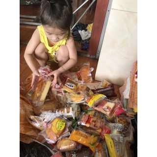 Bánh tráng cuộn me bơ