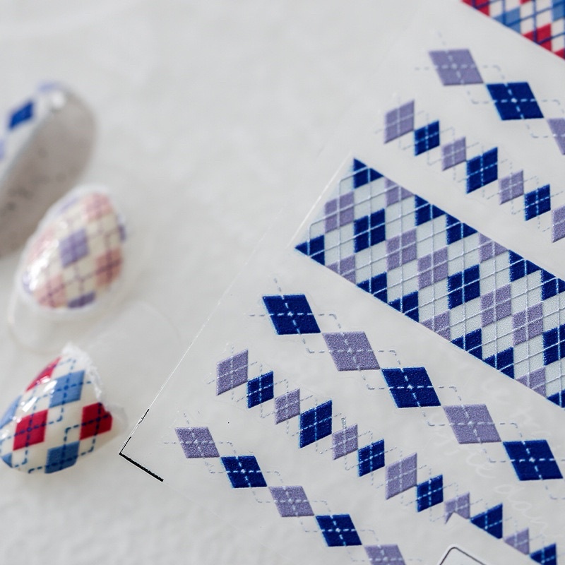 Album sticker kẻ ô Hàn dán trang trí móng