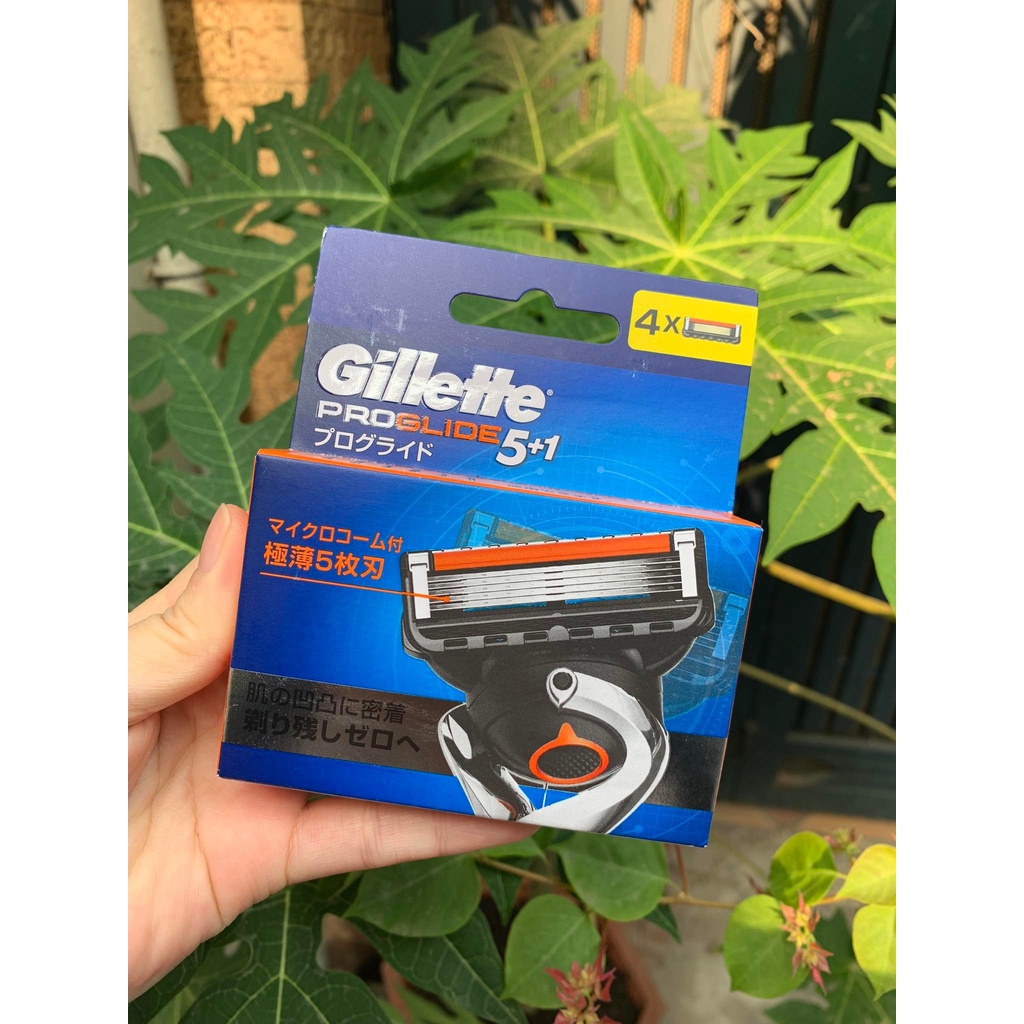 Vỉ 4 lưỡi dao cạo râu Gillette Fusion 5+1 Nhật bản