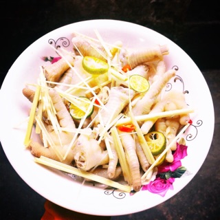 Chân gà sả ớt
