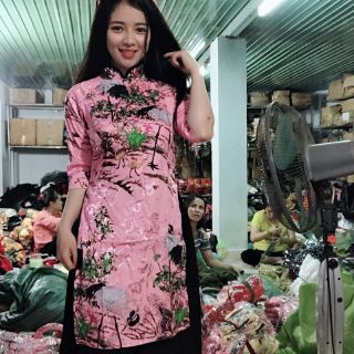 cách tân gấm kem mấn đội đầu