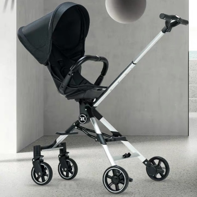 Xe Đẩy Siêu Gọn Nhẹ 4.9Kg