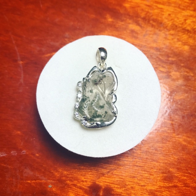 HỒ LY ƯU LINH XANH