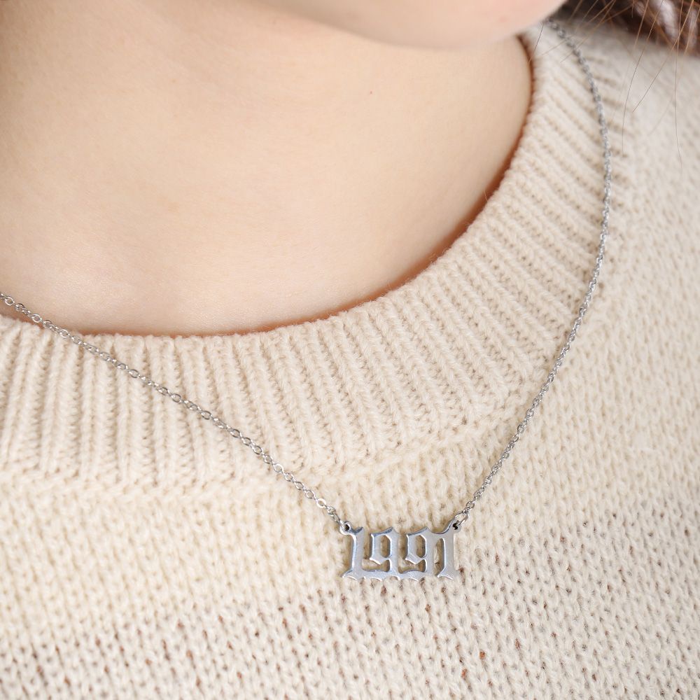 Vòng cổ mặt số năm sinh 1980 đến 2019 cá tính cho nữ