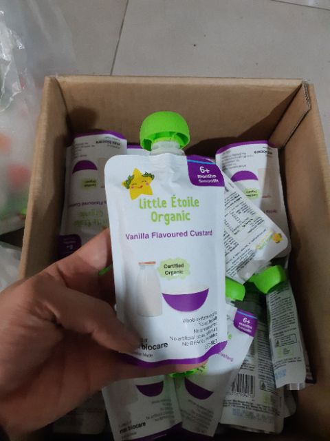 Hoa quả nghiền váng sữa Little Etoile Organic Date T7/2020