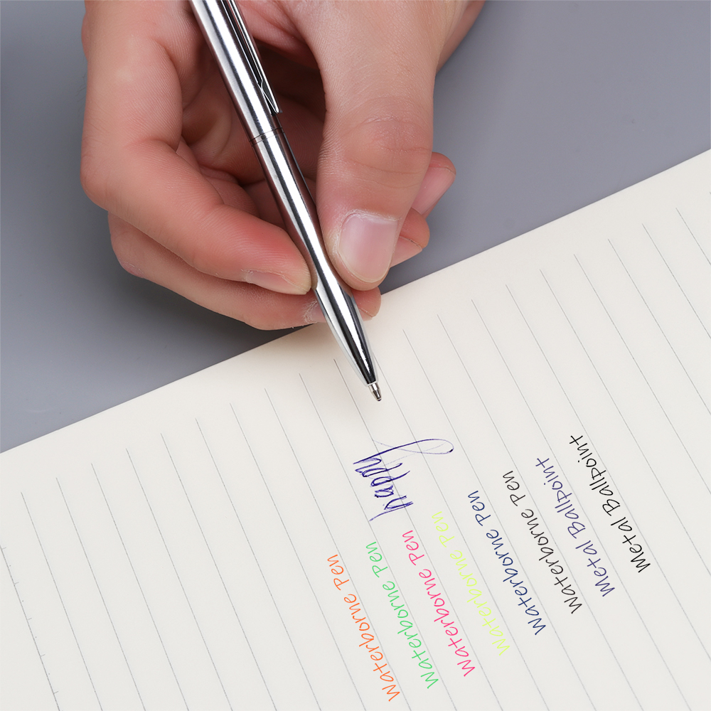 Bút bi nhiều màu tùy chọn thiết kế thời trang