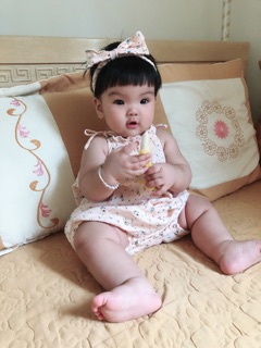 Nơ cài tóc cho bé yêu