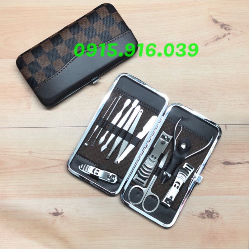 Bộ 12 dụng cụ làm móng tay chân