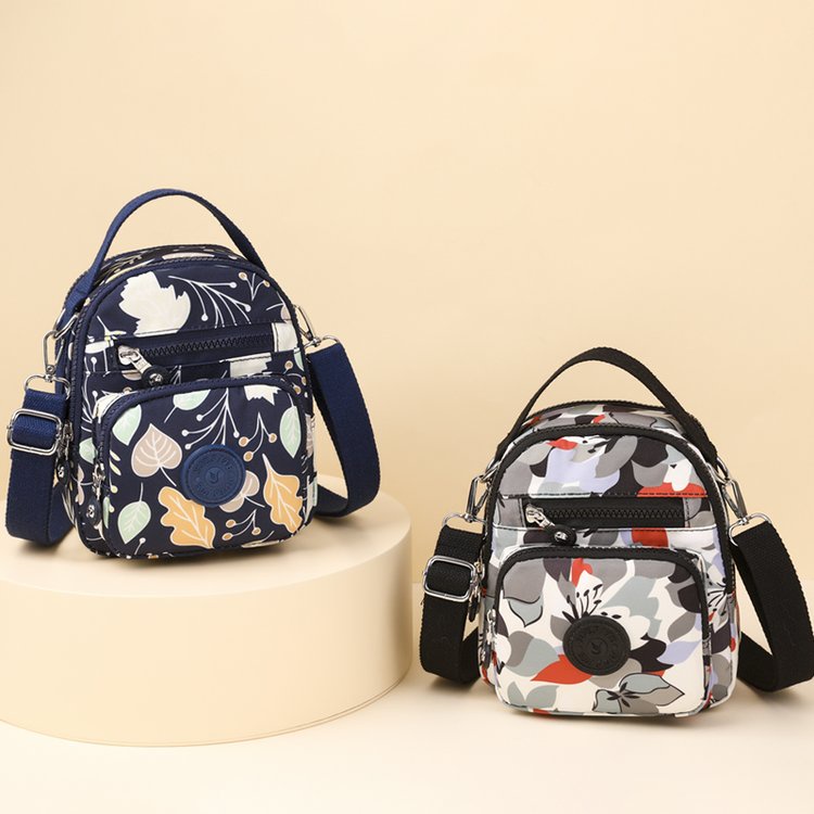 Túi Đeo Chéo Bằng Vải Nylon Siêu Nhẹ Nhiều Lớp Phong Cách Hàn Quốc Thời Trang Mới Cho Nữ