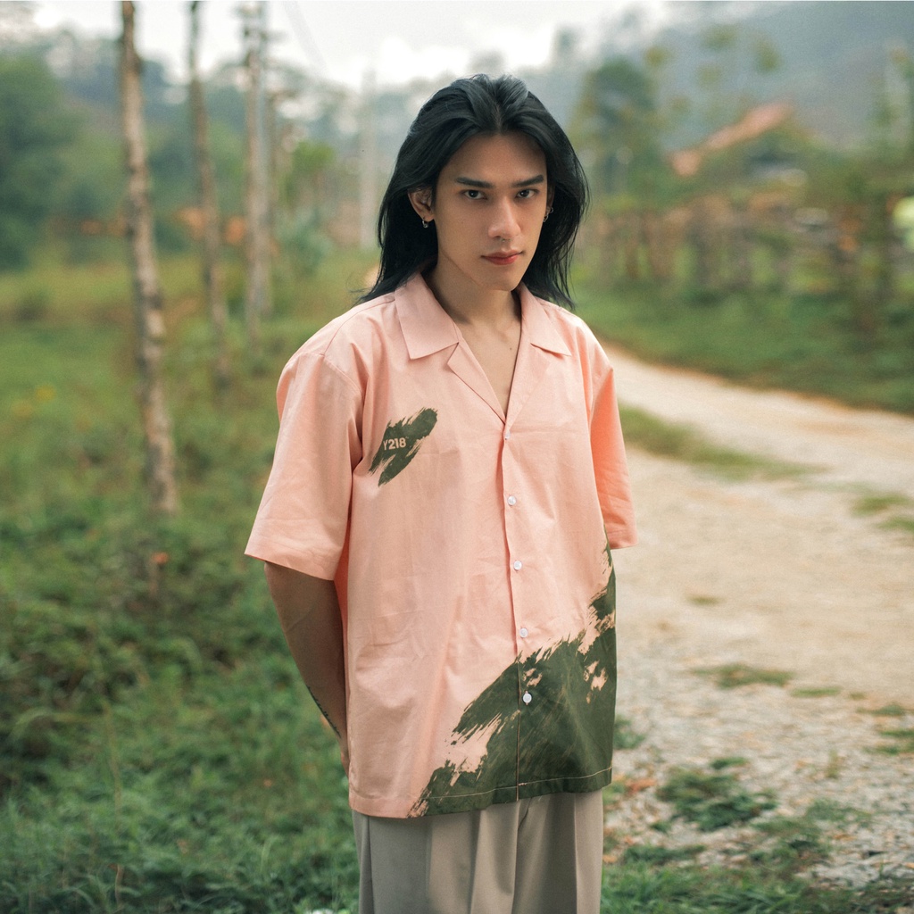 Áo sơ mi Y218 Windy Shirt màu hồng ngắn tay in vệt màu