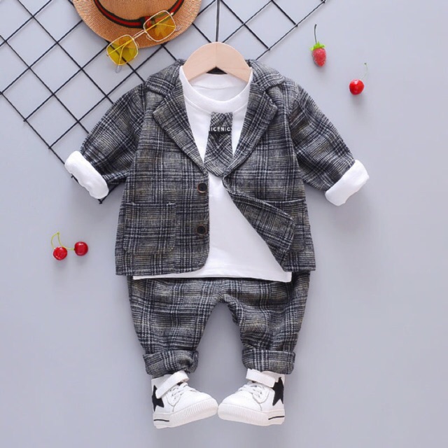 SET VEST CÔNG TỬ BÉ TRAI