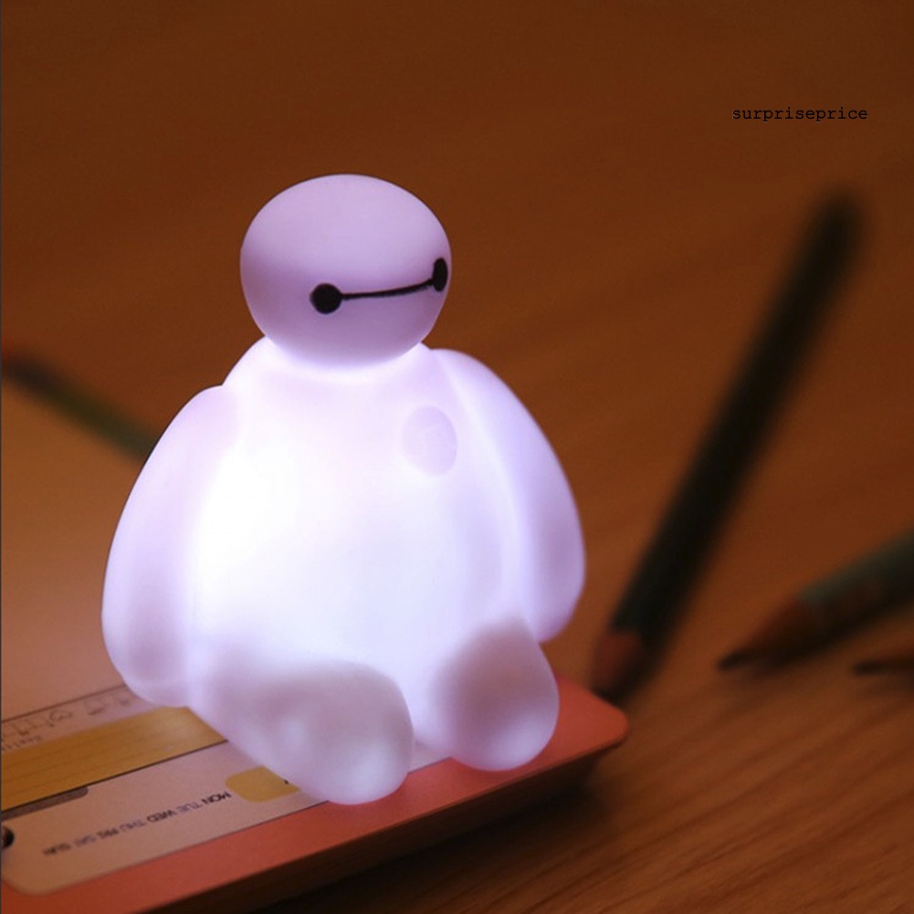 Đèn ngủ LED đổi màu hình hoạt hình Baymax xinh xắn