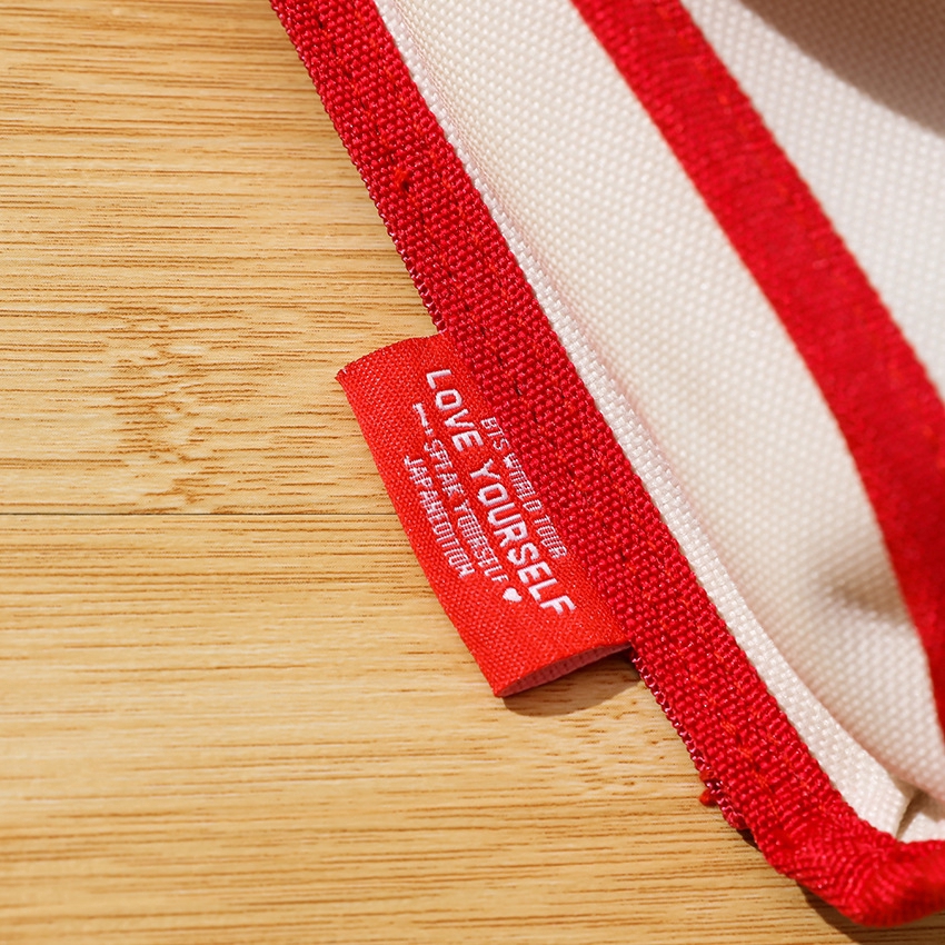 Túi xách mini in tên các thành viên nhóm nhạc BTS | BigBuy360 - bigbuy360.vn