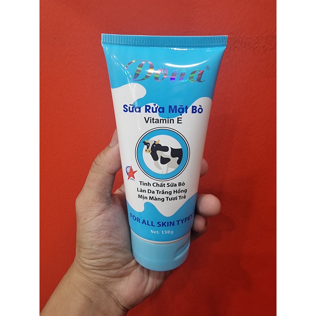 Sữa rửa mặt Dona