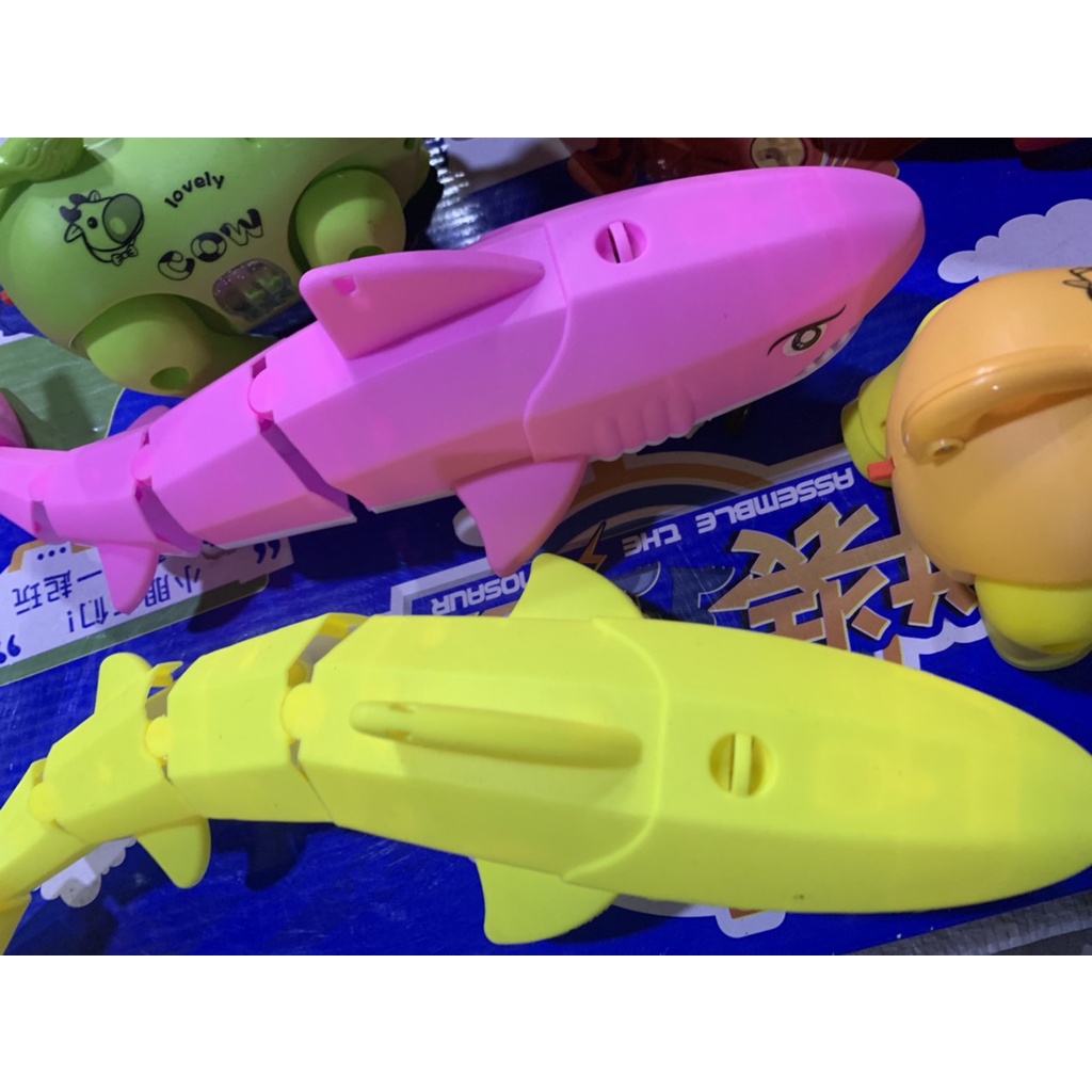 Đồ chơi chạy pin phát nhạc vui nhộn