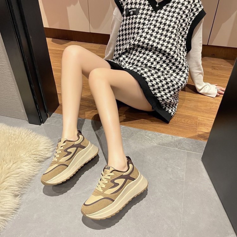 Giầy thể thao nữ đế bằng N, da lộn siêu chất G03