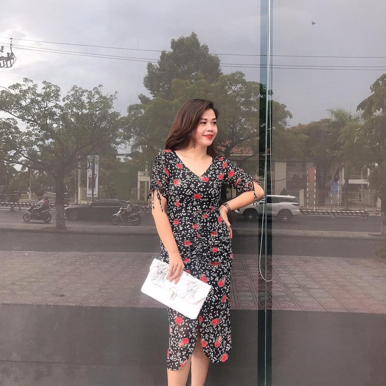 Đầm ôm cổ tim, rút vải tay và eo Emspo DM4042