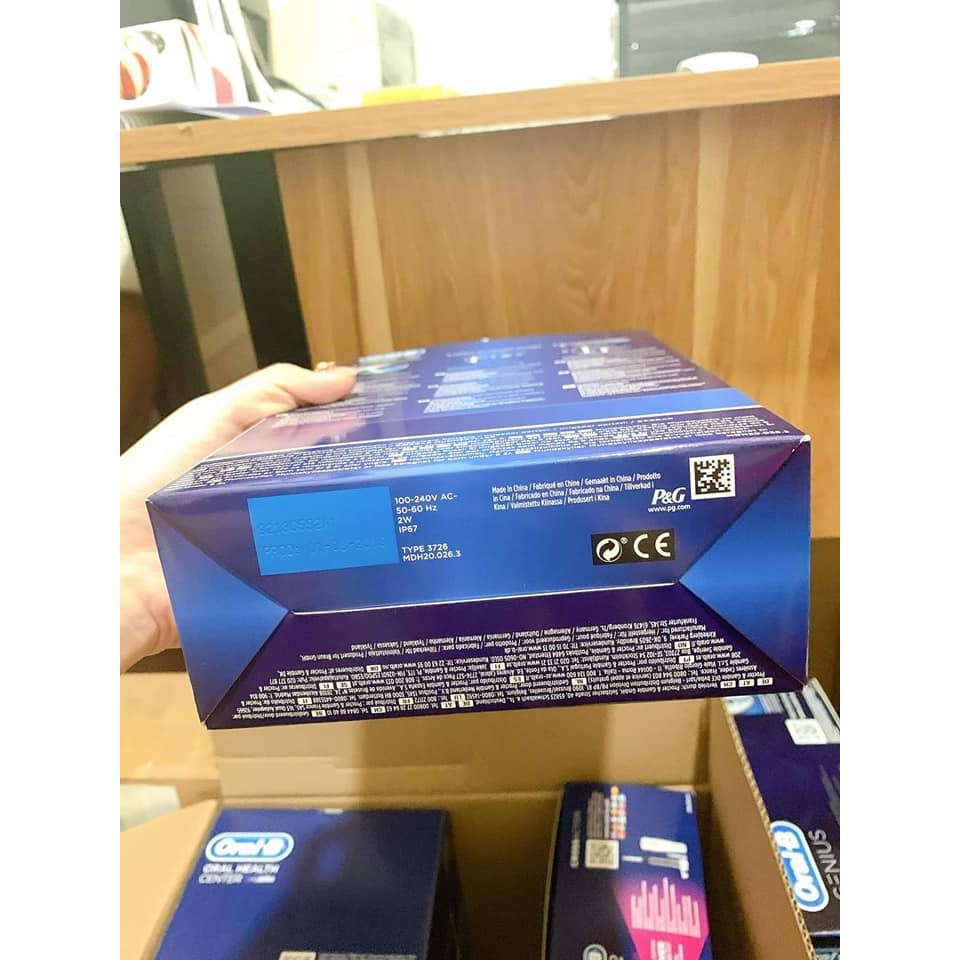 Máy tăm nước cầm tay Oral-B Aquacare 6 Pro-Expert OxyJet