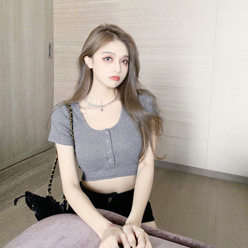 Brroa Áo Croptop Dệt Kim Ôm Dáng Tay Ngắn Cổ Xẻ Ngực Màu Trơn Phối Nút Gợi Cảm Cho Nữ