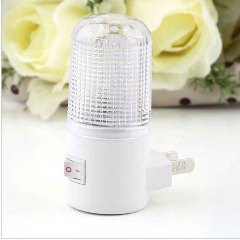 Đèn ngủ 4 bóng đèn led 3W tiện dụng cho gia đình