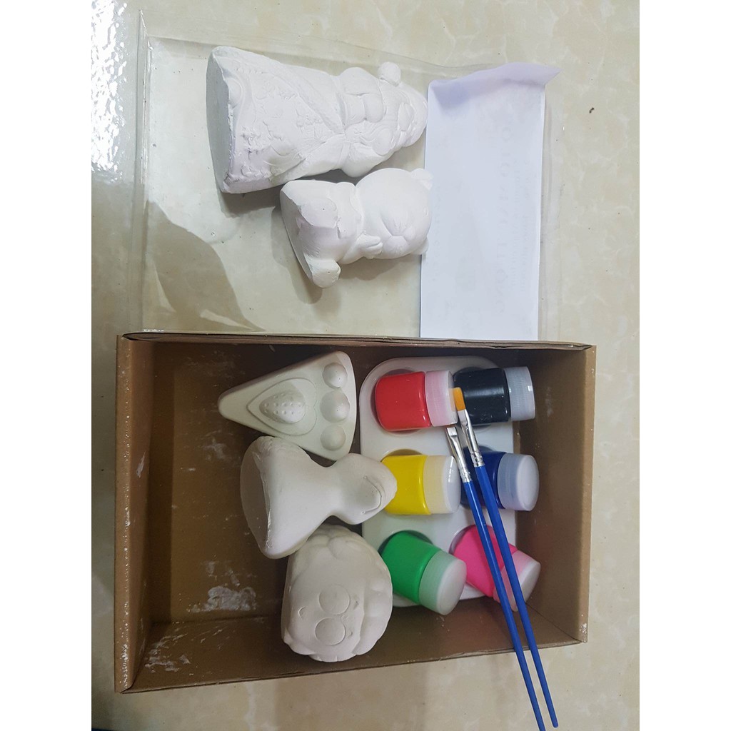 Bộ tô tượng cho bé gồm 10 tượng + màu+ bút tô