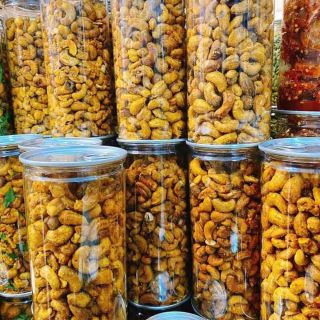 Bán sỉ 20 hộp pet hạt điều tỏi ớt hộp 500 gr