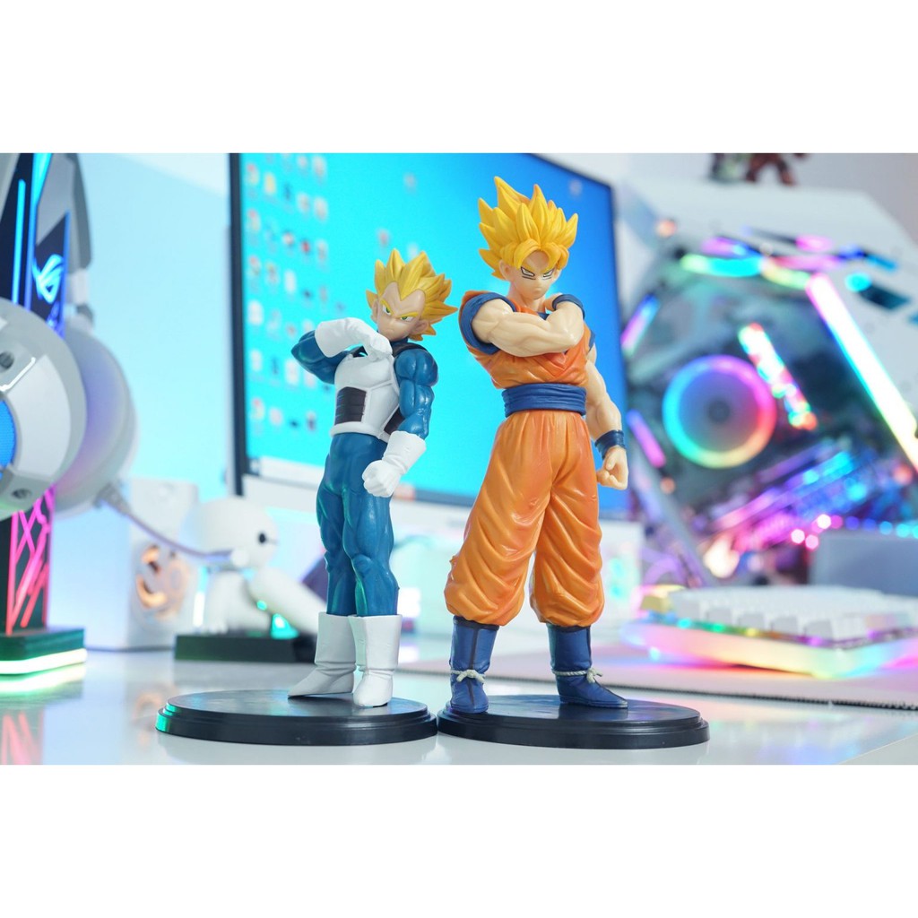 MÔ HÌNH VEGETA GÃI VAI 001 18CM