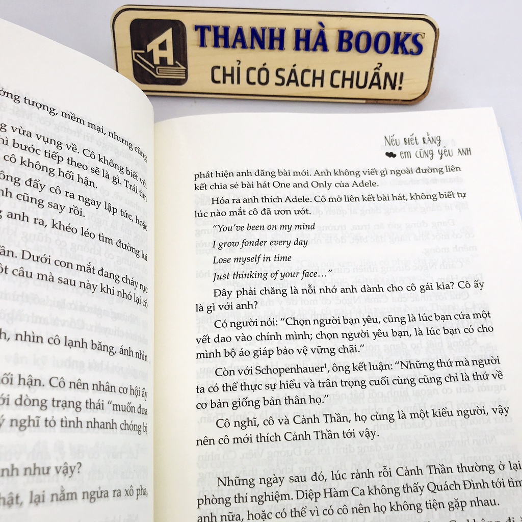 Sách - Nếu Biết Rằng Em Cũng Yêu Anh (Kèm bookmark)