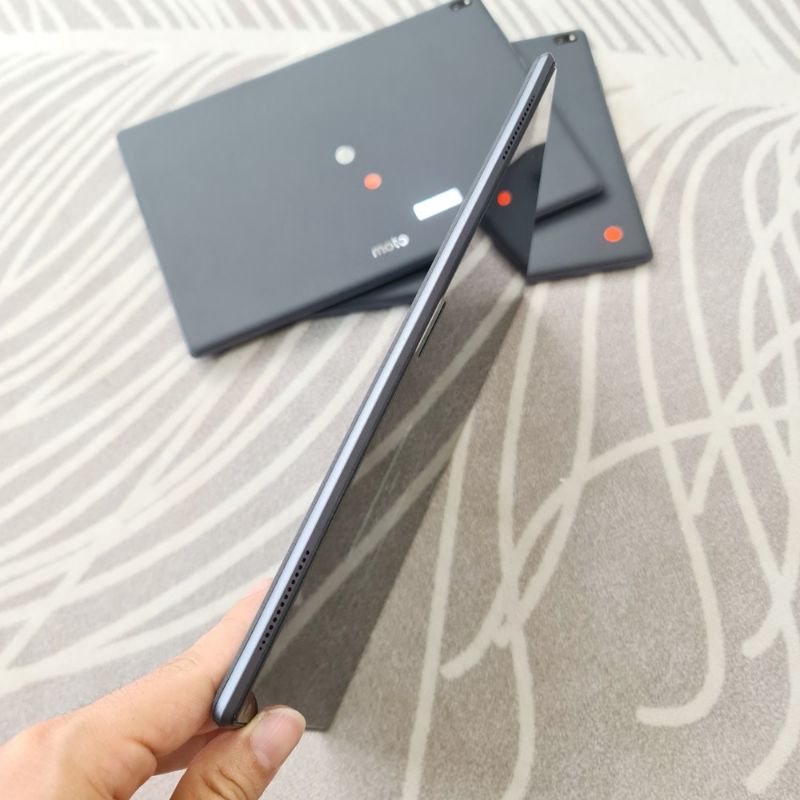 TẶNG BAO DA - MÁY TÍNH BẢNG LENOVO MOTO Tab X704 32GB | BigBuy360 - bigbuy360.vn