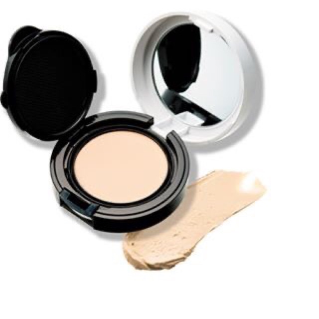 Foundation creamy The base Zero Kate Tokyo