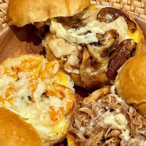 HAMBURGER CẤP ĐÔNG 4 VỊ TIỆN LỢI